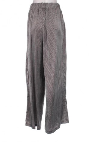 Дамски панталон Caramela, Размер XL, Цвят Многоцветен, Цена 16,99 лв.