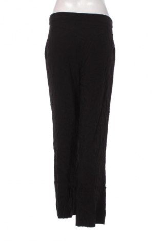 Pantaloni de femei Cavalli Class, Mărime L, Culoare Negru, Preț 268,99 Lei