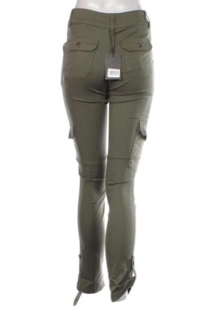 Дамски панталон Editor's Cut, Размер M, Цвят Зелен, Цена 37,99 лв.