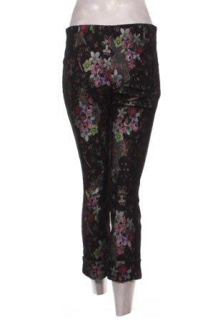 Дамски панталон Marc Cain, Размер M, Цвят Многоцветен, Цена 78,99 лв.