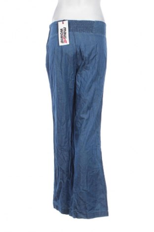 Дамски панталон Maui Wowie, Размер S, Цвят Син, Цена 93,84 лв.