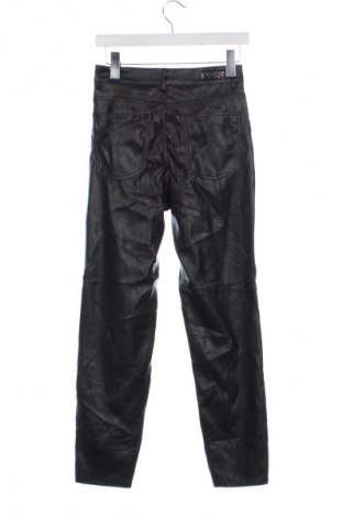 Γυναικείο παντελόνι ONLY, Μέγεθος XS, Χρώμα Μαύρο, Τιμή 11,99 €