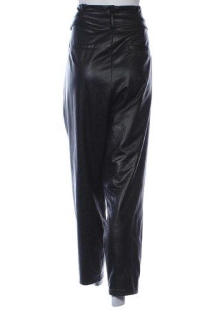 Pantaloni de femei ONLY, Mărime 3XL, Culoare Negru, Preț 152,63 Lei