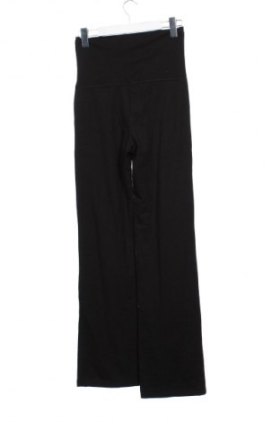 Γυναικείο παντελόνι ONLY Play, Μέγεθος S, Χρώμα Μαύρο, Τιμή 30,99 €