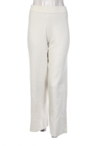 Damenhose Oysho, Größe S, Farbe Ecru, Preis € 62,99