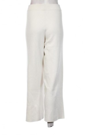 Damenhose Oysho, Größe S, Farbe Ecru, Preis € 62,99