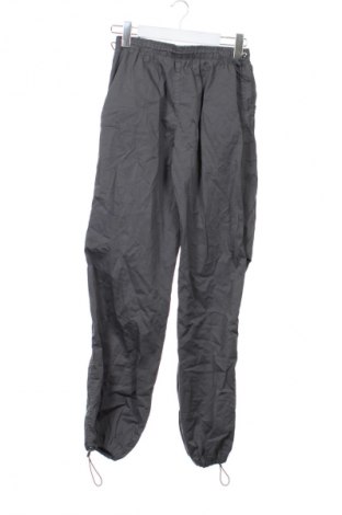 Damenhose Pull&Bear, Größe XS, Farbe Grau, Preis € 14,99
