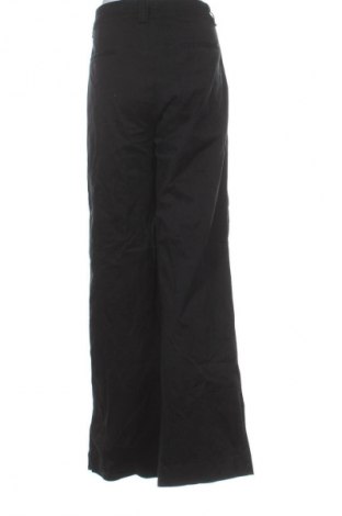 Дамски панталон Pull&Bear, Размер L, Цвят Черен, Цена 34,00 лв.