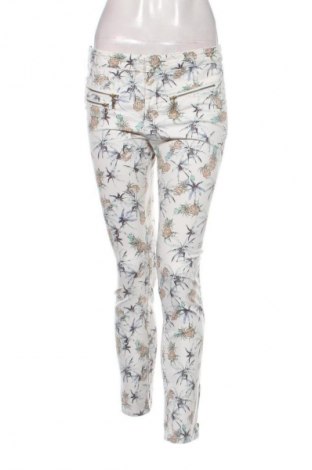 Дамски панталон Pull&Bear, Размер M, Цвят Многоцветен, Цена 29,00 лв.