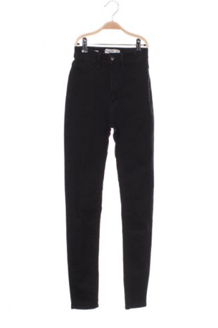 Dámske nohavice Pull&Bear, Veľkosť XXS, Farba Čierna, Cena  18,67 €