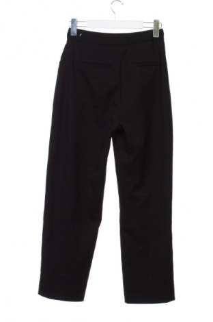 Pantaloni de femei Reserved, Mărime XS, Culoare Negru, Preț 76,70 Lei