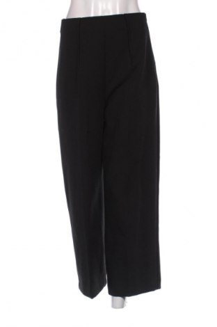 Дамски панталон Reserved, Размер L, Цвят Черен, Цена 48,00 лв.