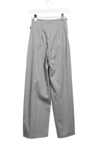 Damskie spodnie Reserved, Rozmiar XS, Kolor Kolorowy, Cena 66,67 zł