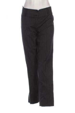 Damenhose S.Oliver, Größe XL, Farbe Mehrfarbig, Preis € 15,99