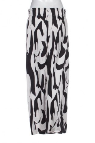 Pantaloni de femei SHEIN, Mărime M, Culoare Multicolor, Preț 76,32 Lei