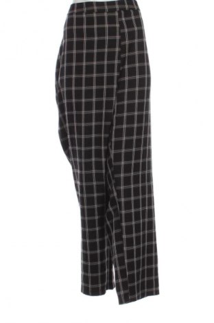 Dámske nohavice SHEIN, Veľkosť 4XL, Farba Viacfarebná, Cena  14,91 €