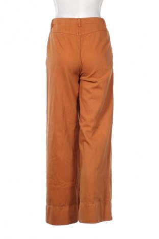 Дамски панталон Stefanel, Размер S, Цвят Кафяв, Цена 204,06 лв.