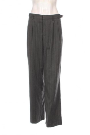Damenhose Stradivarius, Größe M, Farbe Mehrfarbig, Preis 24,48 €
