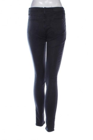 Damenhose Tommy Hilfiger, Größe M, Farbe Blau, Preis 59,99 €