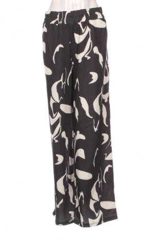 Damenhose Unbranded, Größe XXL, Farbe Mehrfarbig, Preis € 14,83