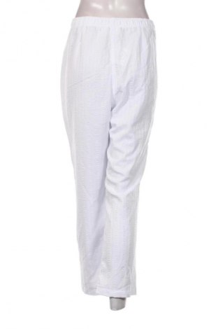 Дамски панталон Unbranded, Размер XL, Цвят Бял, Цена 16,99 лв.