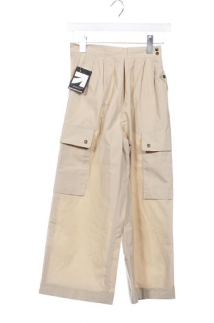 Дамски панталон Unbranded, Размер XXS, Цвят Бежов, Цена 46,11 лв.