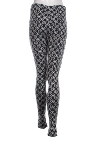 Dámske nohavice Stussy, Veľkosť M, Farba Viacfarebná, Cena  49,00 €