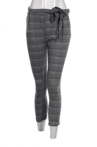 Дамски панталон Unbranded, Размер M, Цвят Многоцветен, Цена 29,00 лв.