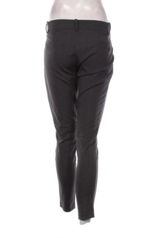 Damenhose United Colors Of Benetton, Größe XL, Farbe Grau, Preis 15,96 €