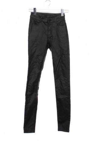 Дамски панталон VILA, Размер XXS, Цвят Черен, Цена 20,99 лв.