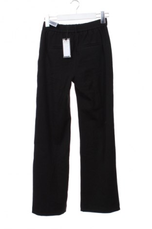 Дамски панталон Vero Moda, Размер XS, Цвят Черен, Цена 62,99 лв.
