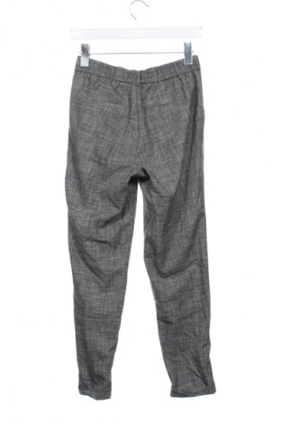 Дамски панталон Vero Moda, Размер XS, Цвят Сив, Цена 18,99 лв.