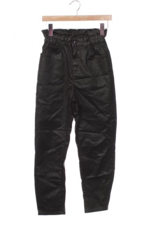 Pantaloni de femei Zara, Mărime XS, Culoare Verde, Preț 83,99 Lei
