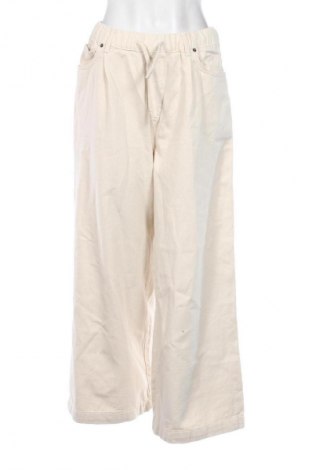 Pantaloni de femei Zara, Mărime M, Culoare Bej, Preț 71,10 Lei