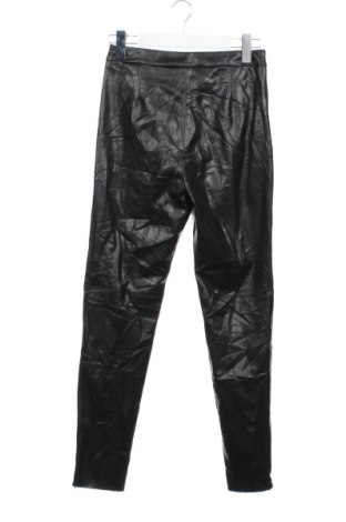 Pantaloni de femei Zara, Mărime S, Culoare Negru, Preț 69,99 Lei