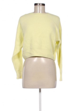 Дамски пуловер Bershka, Размер S, Цвят Жълт, Цена 29,15 лв.