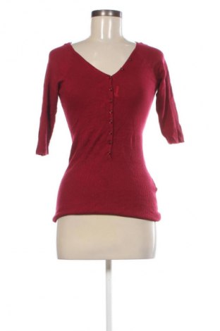 Dámský svetr Guess, Velikost L, Barva Červená, Cena  349,00 Kč