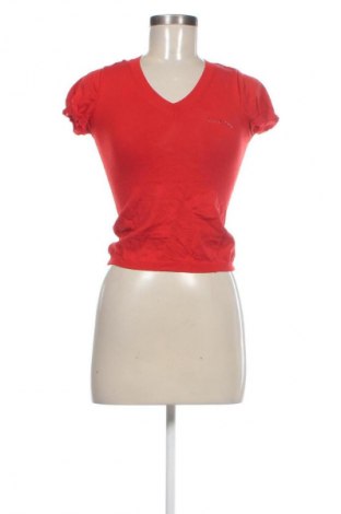 Дамски пуловер Guess, Размер S, Цвят Червен, Цена 24,99 лв.