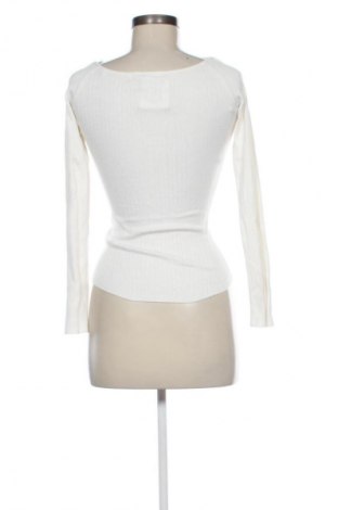 Дамски пуловер Guess, Размер XS, Цвят Бял, Цена 184,31 лв.