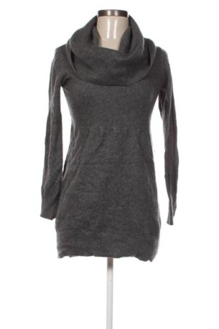 Дамски пуловер Luca Stefani, Размер L, Цвят Сив, Цена 63,99 лв.