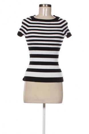 Női pulóver Madeleine, Méret XS, Szín Sokszínű, Ár 6 239 Ft