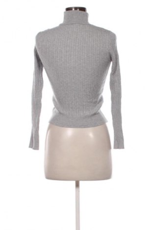 Γυναικείο πουλόβερ Stradivarius, Μέγεθος XS, Χρώμα Γκρί, Τιμή 15,00 €