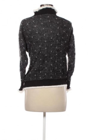 Дамски пуловер Unbranded, Размер M, Цвят Многоцветен, Цена 18,99 лв.