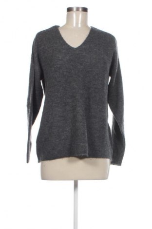 Γυναικείο πουλόβερ Vero Moda, Μέγεθος M, Χρώμα Γκρί, Τιμή 15,99 €