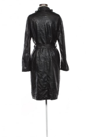 Damen Trenchcoat Bershka, Größe M, Farbe Schwarz, Preis 21,99 €