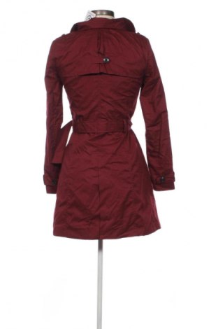 Дамски шлифер Stradivarius, Размер XS, Цвят Червен, Цена 35,99 лв.