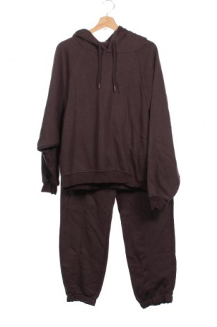 Dámská sportovní souprava. Unbranded, Velikost L, Barva Hnědá, Cena  861,00 Kč