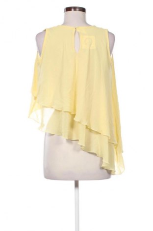 Дамски топ Unbranded, Размер L, Цвят Жълт, Цена 29,00 лв.