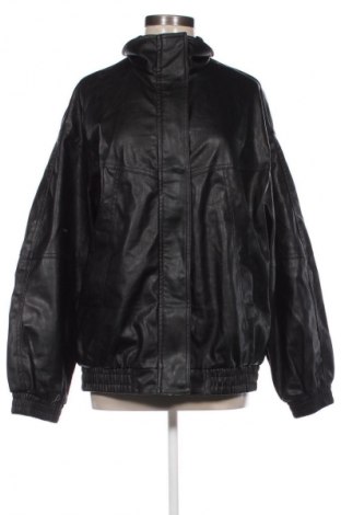 Dámská kožená bunda  Bershka, Velikost M, Barva Černá, Cena  734,00 Kč