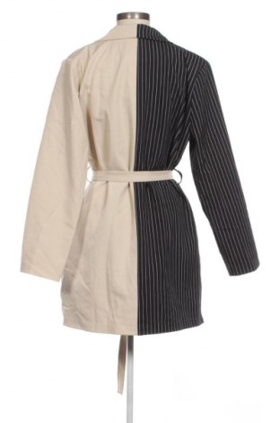 Дамско палто Boohoo, Размер L, Цвят Многоцветен, Цена 44,99 лв.